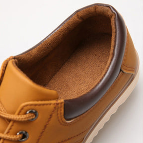 Jonney’s Casual Shoes – Cambridge